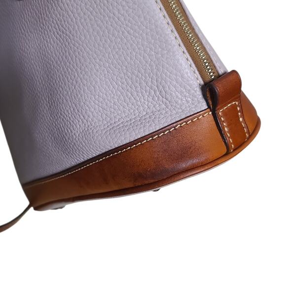 Dooney & Bourke Pebble Grain Zip Satchel Light Purple GUC - Picture 7 of 8